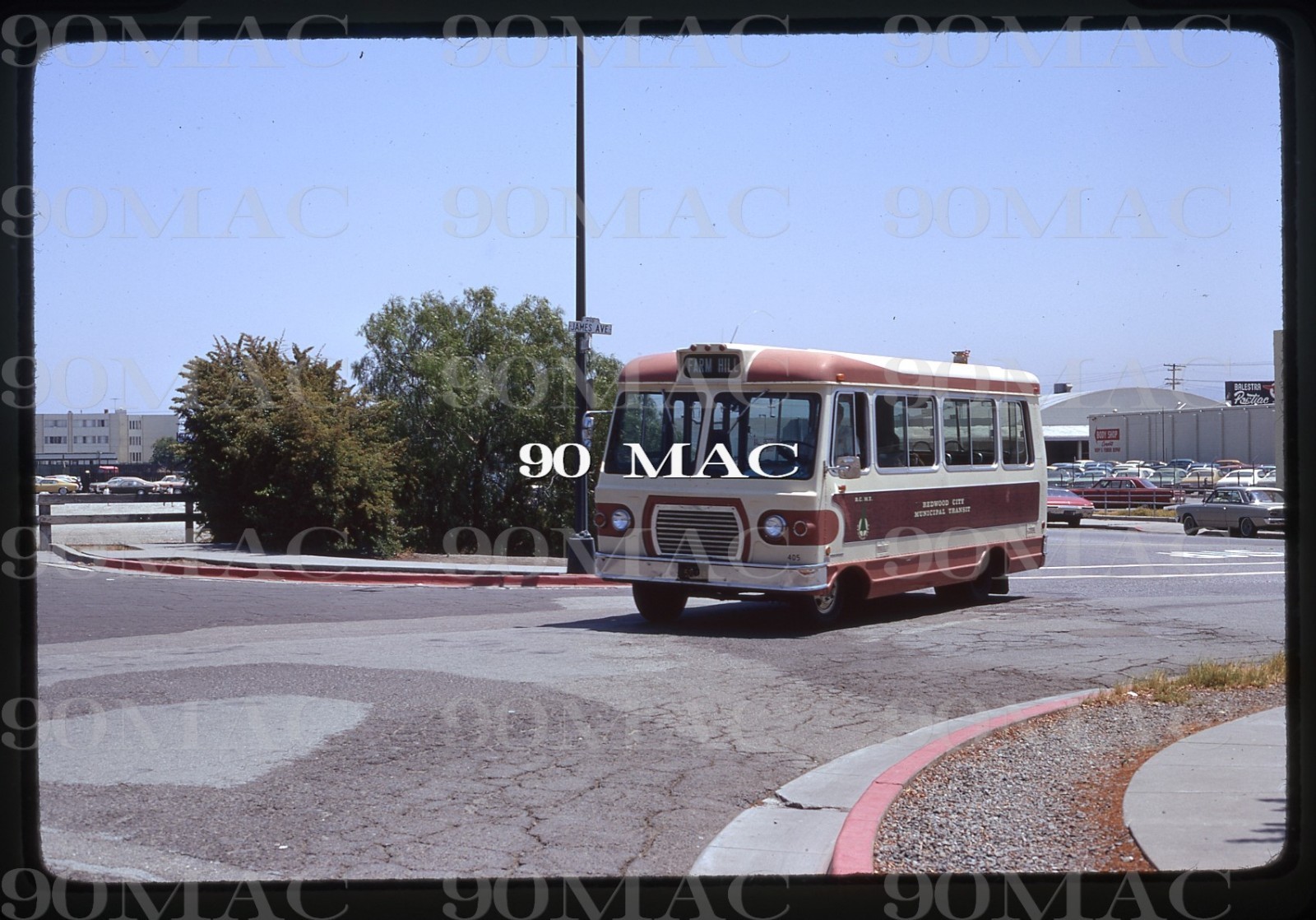 REDWOOD CITY MUNI TRANSIT. MiniBus #405. Redwood City (CA). Original Slide 1972.