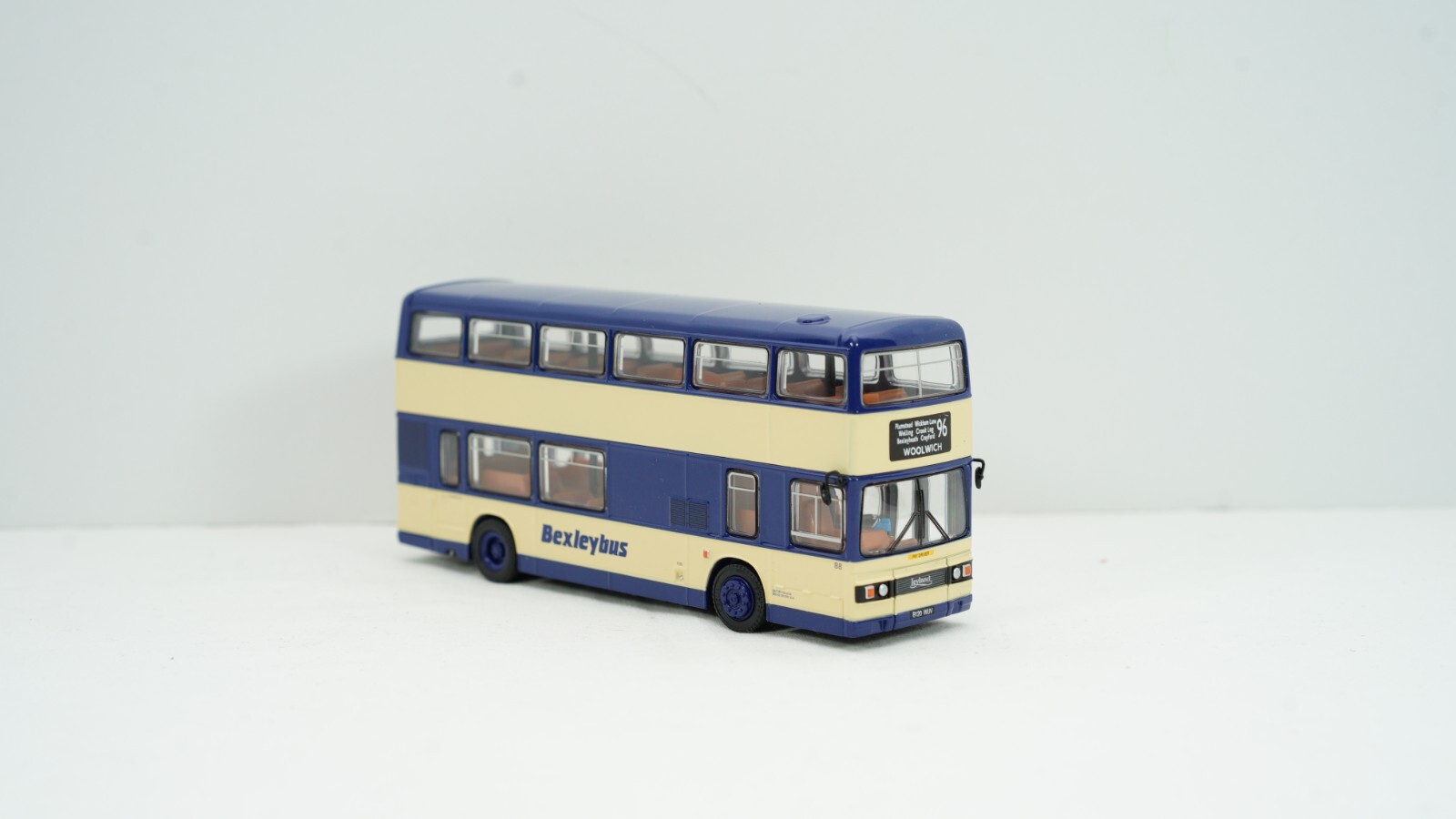 EFE Gilbow 1/76 BUS Lot 7x 34905 20449 25106 31303SB 28815 28802A 28903 NEW G9
