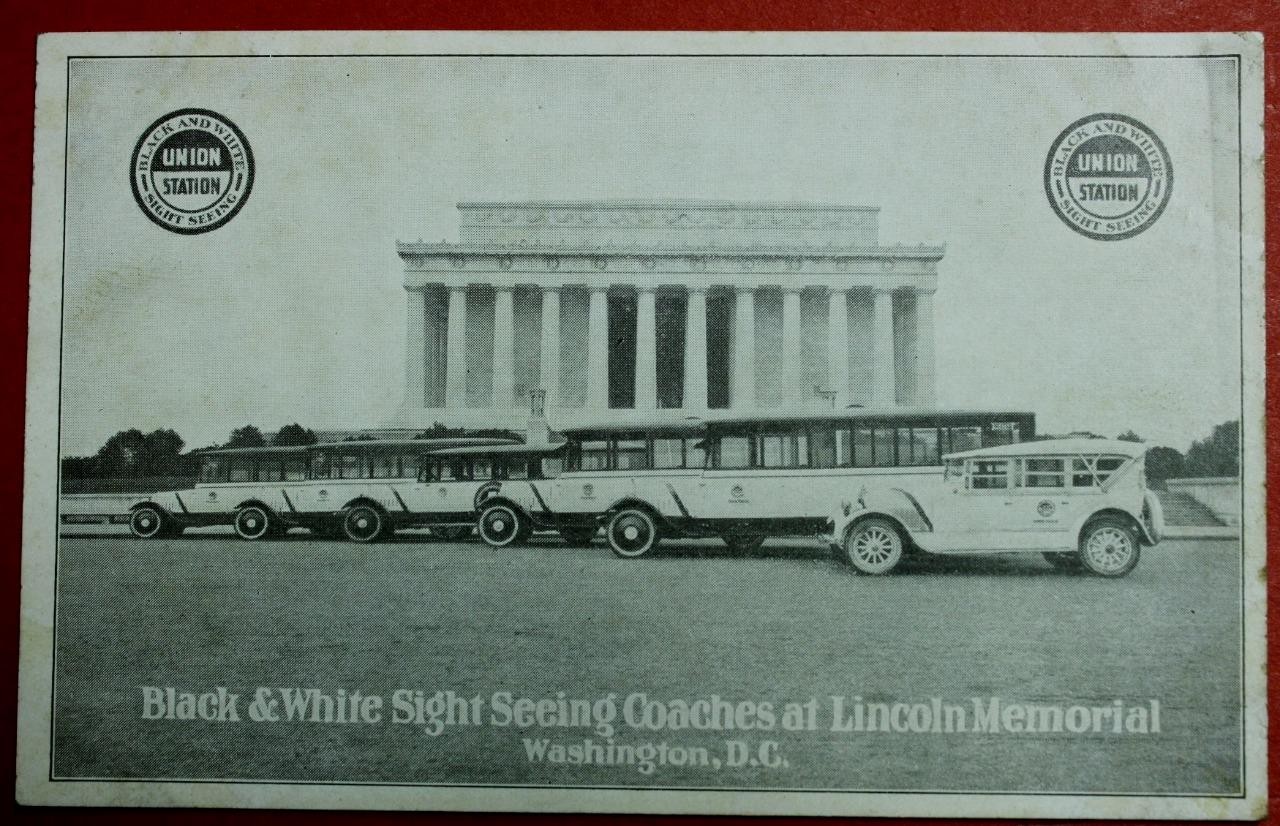Black & White Sight Seeing Coaches at Lincolm Memorial Postcard Unused Book3S4