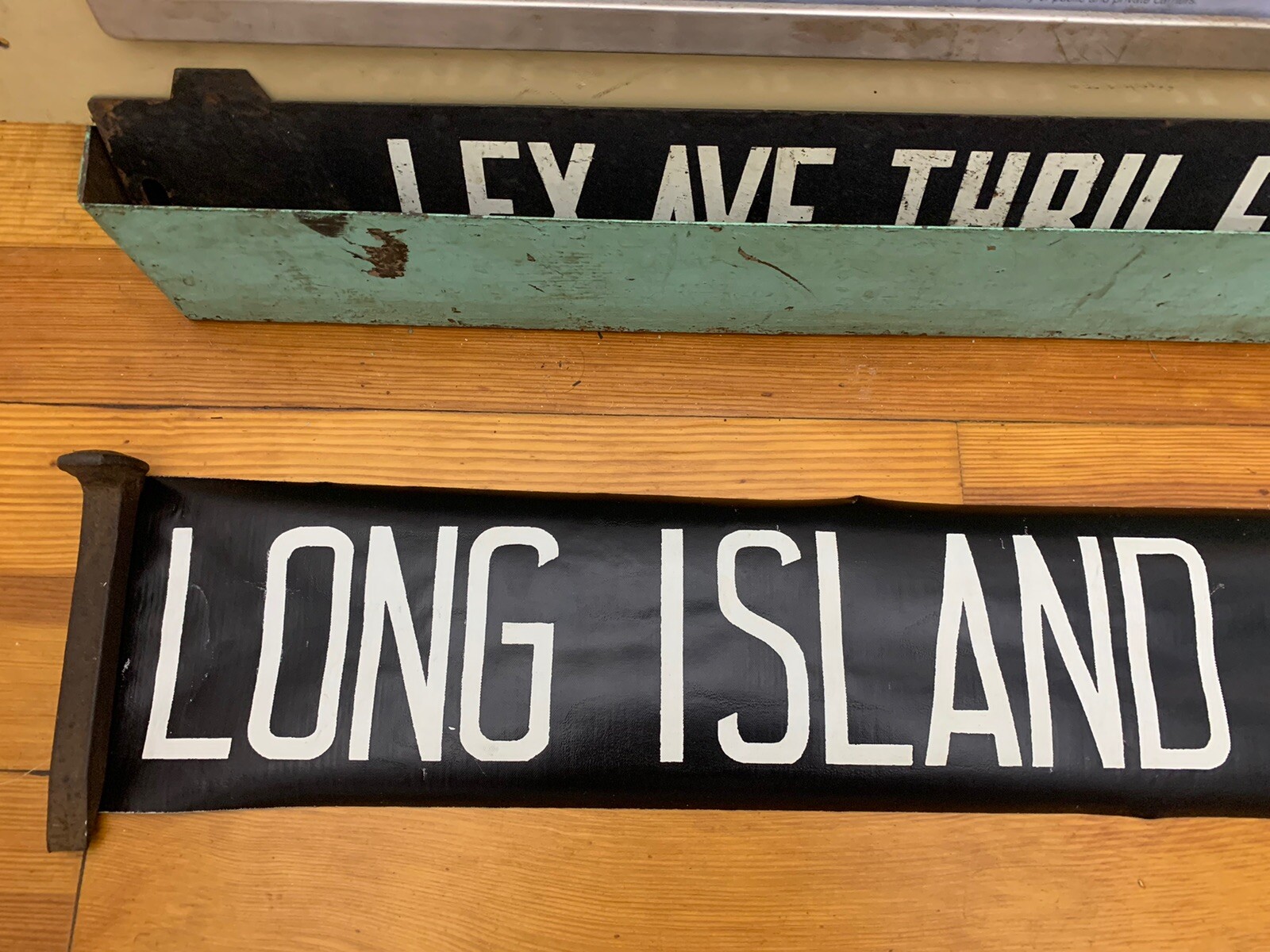 NY NYC BUS ROLL SIGN LONG ISLAND CITY BROOKLYN PRIMITIVE HISTORICAL HOME DECOR