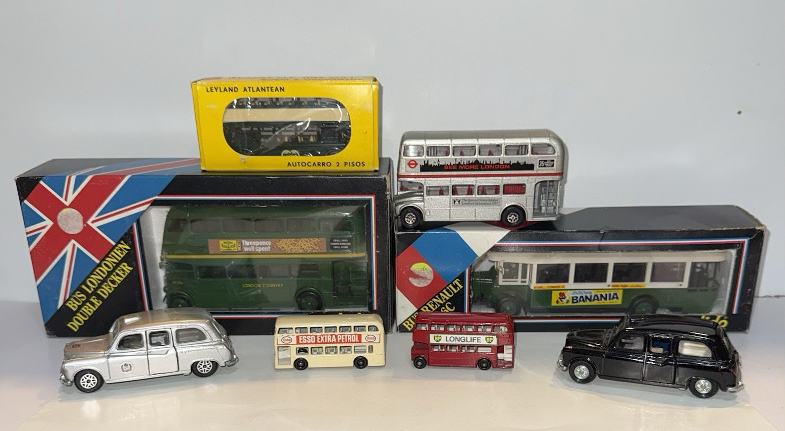 Solido, Dinky, Matchbox, Corgi, metOsul, 8 pc, Bus and Taxi Lot (1/43 1/64 1/87)