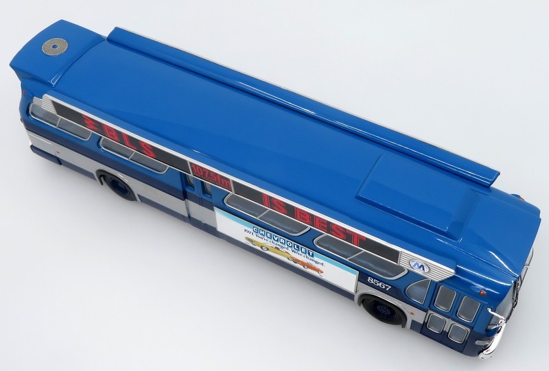 1963 GM TDH-5303 Transit Bus: MTA New York City 1:43 ABS Plastic Bus Model