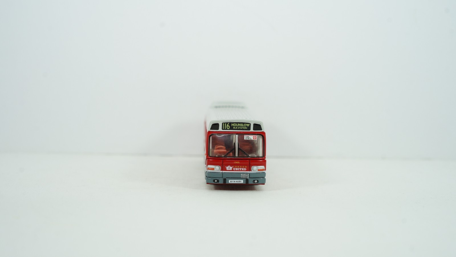 EFE Gilbow 1/76 Leyland National London United Bus Item 14404DL NEW HO6