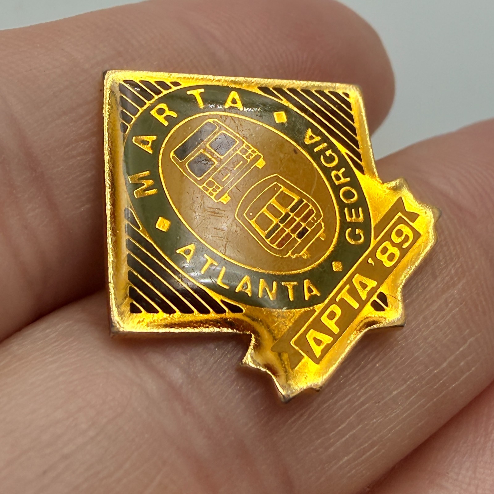 MARTA Atlanta Georgia APTA 89 Transit Bus Train Lapel Pin Yellow Enamel Vintage