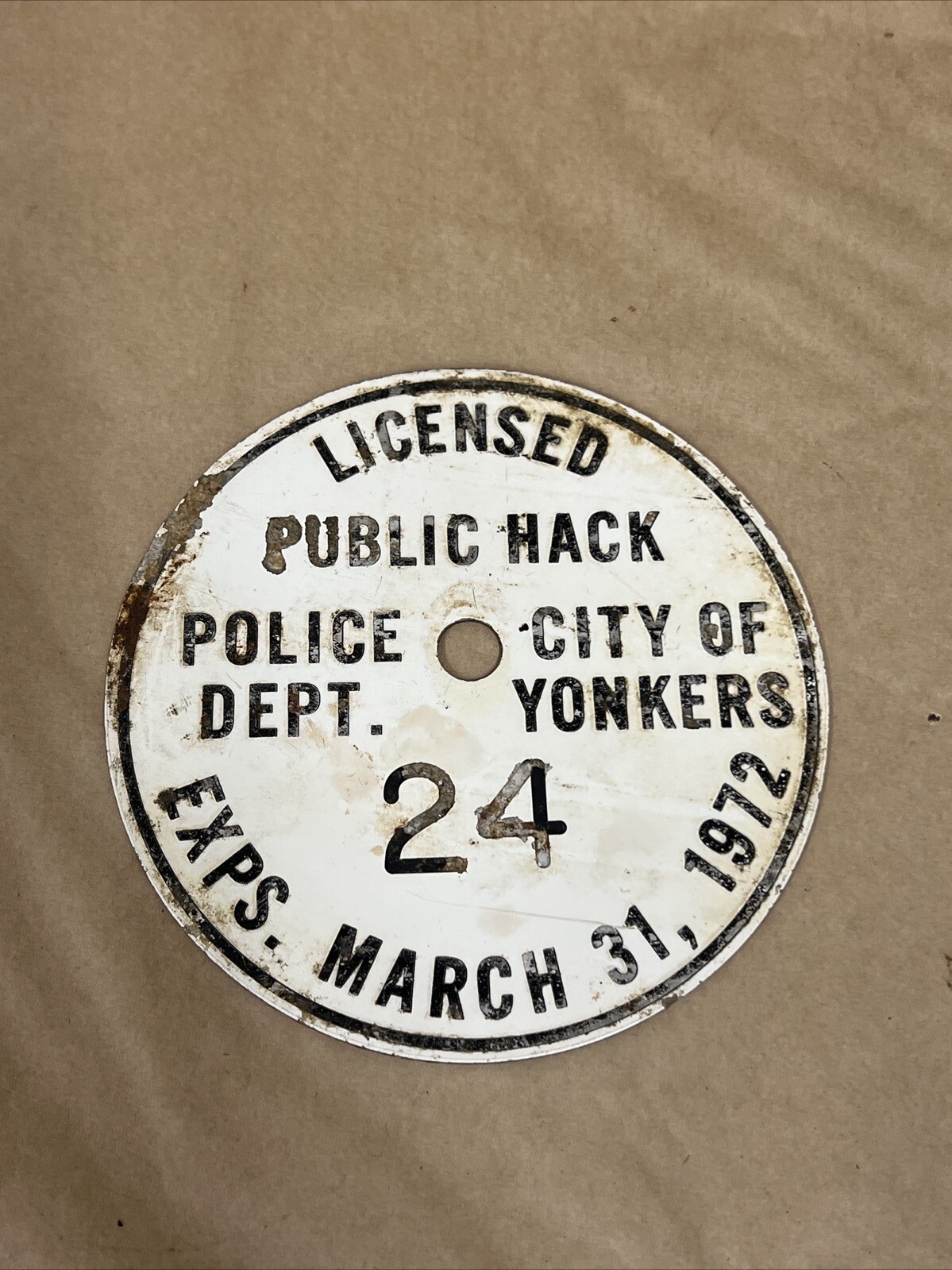 Vintage PUBLIC HACK POLICE DEPT CITY OF YONKERS NY Taxi Cab License Plate Topper