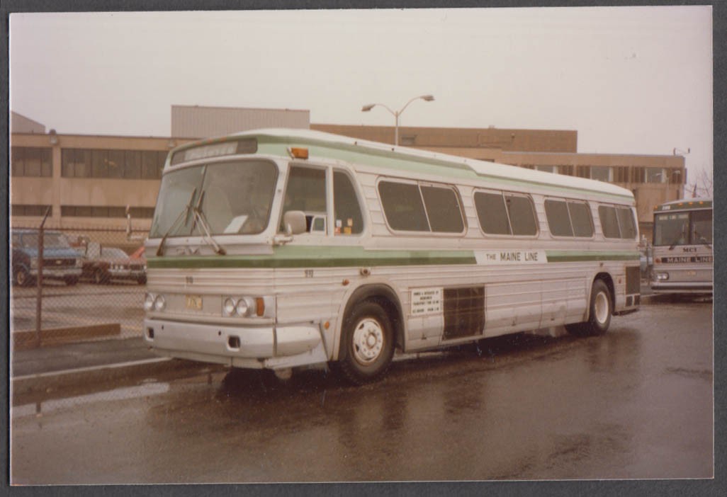 Brunswick Transit The Maine Line GM Coach #910 bus snapshot Boston 1983