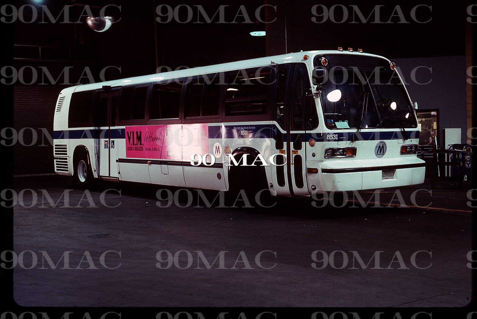 NYCMTA RTS BUS #8531. Brooklyn (NY). Original Slide 1995.