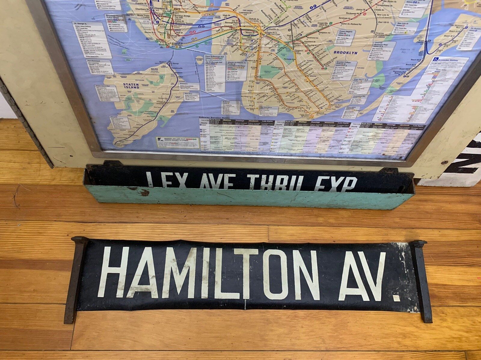 NY NYC BUS ROLL SIGN HAMILTON AVENUE BROOKLYN BAY RIDGE RED HOOK FERRY DISPLAY