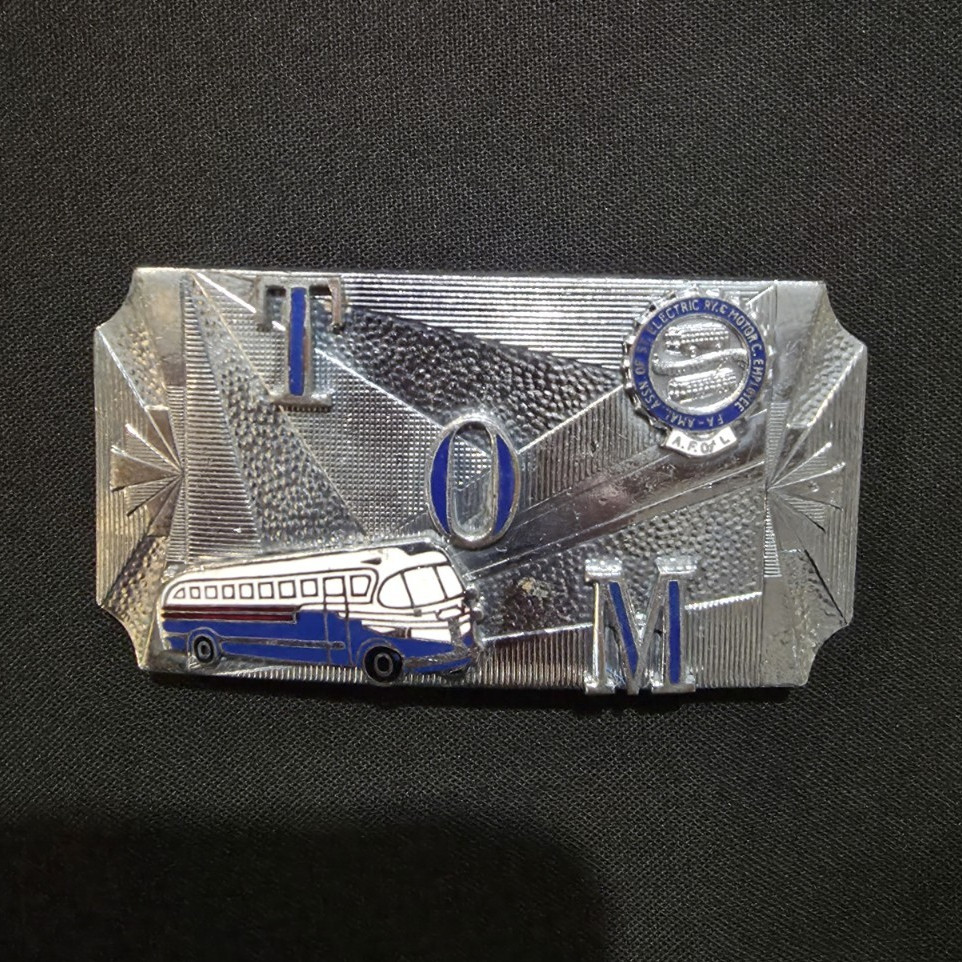 1948 Union Bus Souvenir Belt Buckle w/ Blue Bus