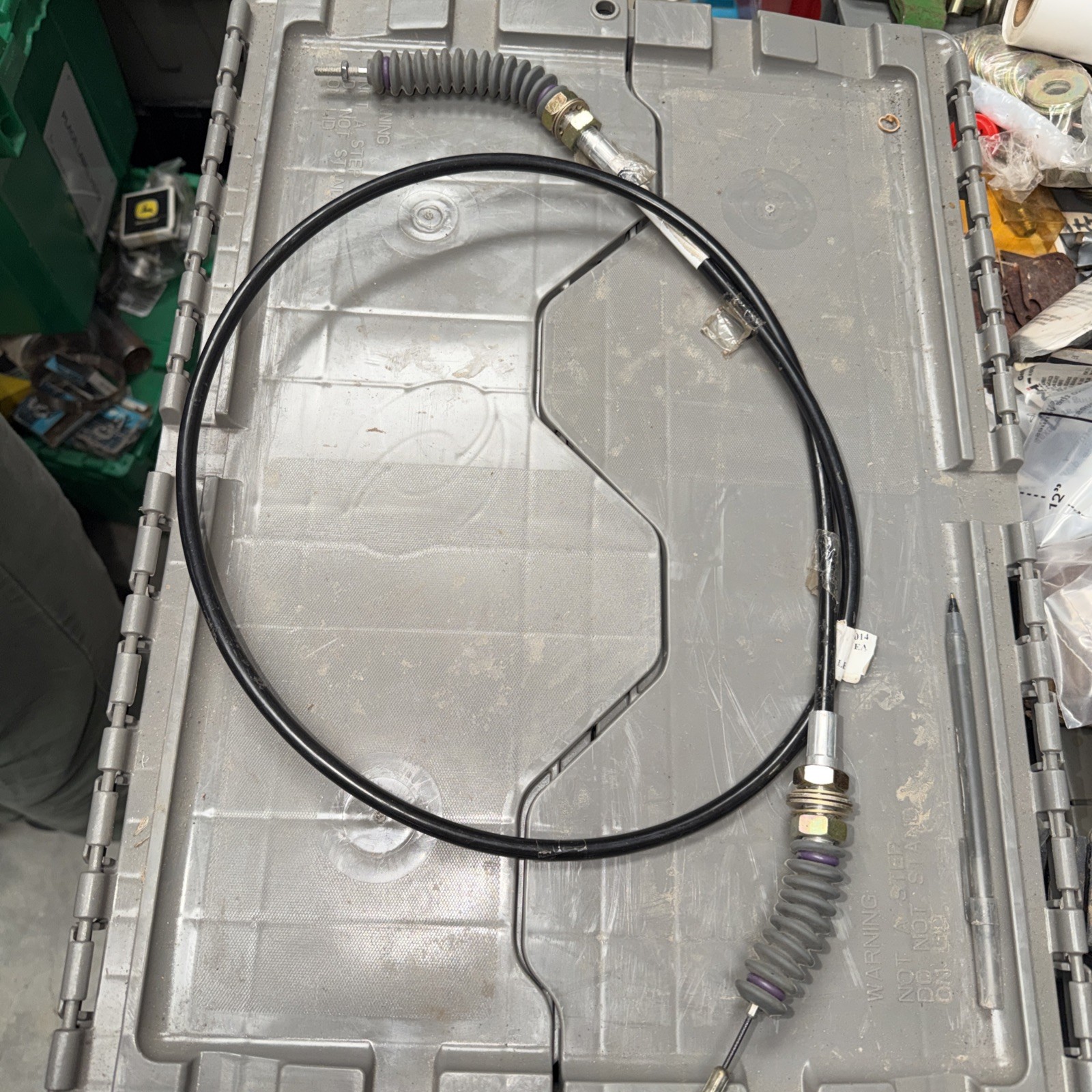 01668441 OEM BB Throttle Cable New Old Stock