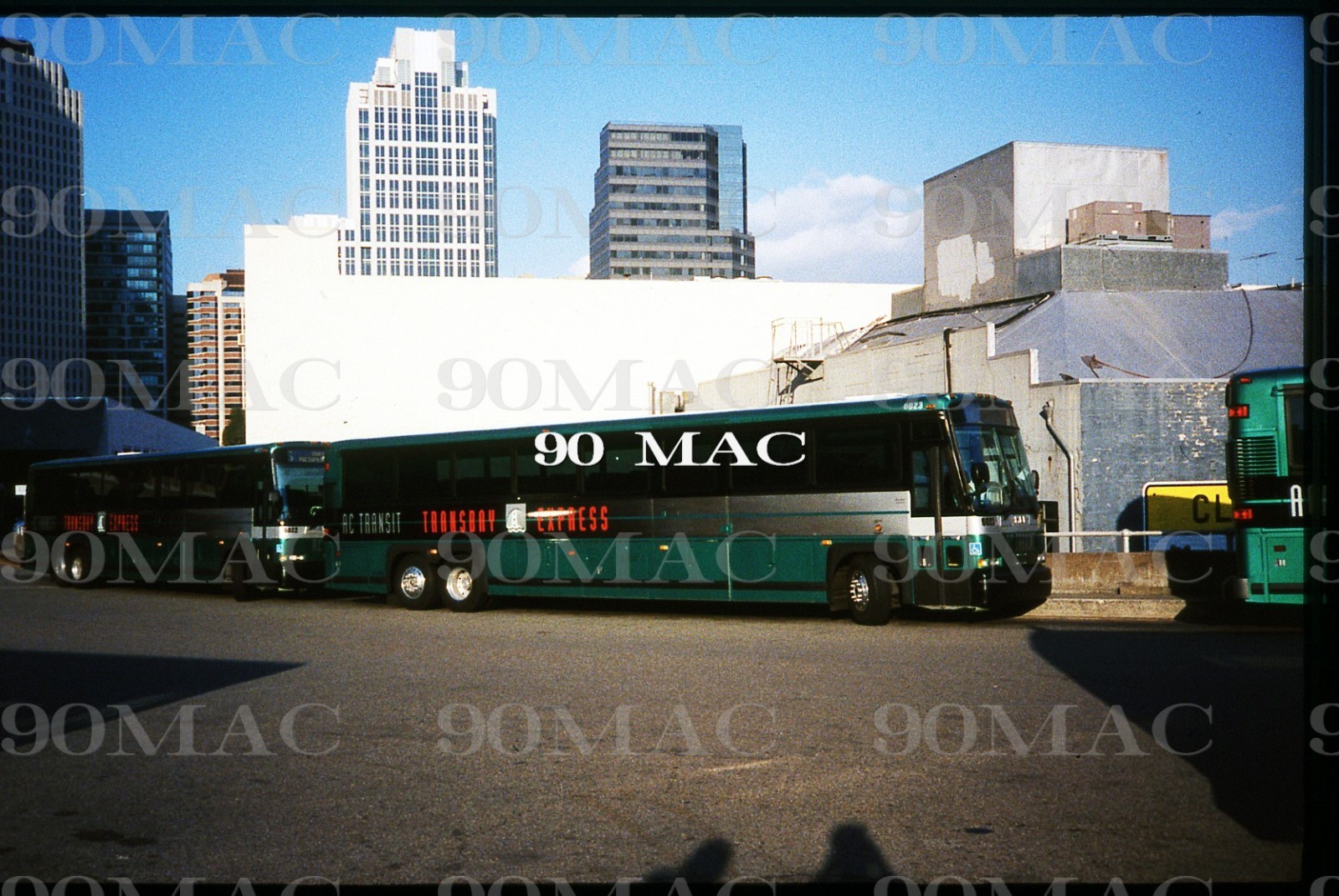ACT. MCI COACH. BUS #6023. 4 Original Slides. San Francisco (CA) 2002.