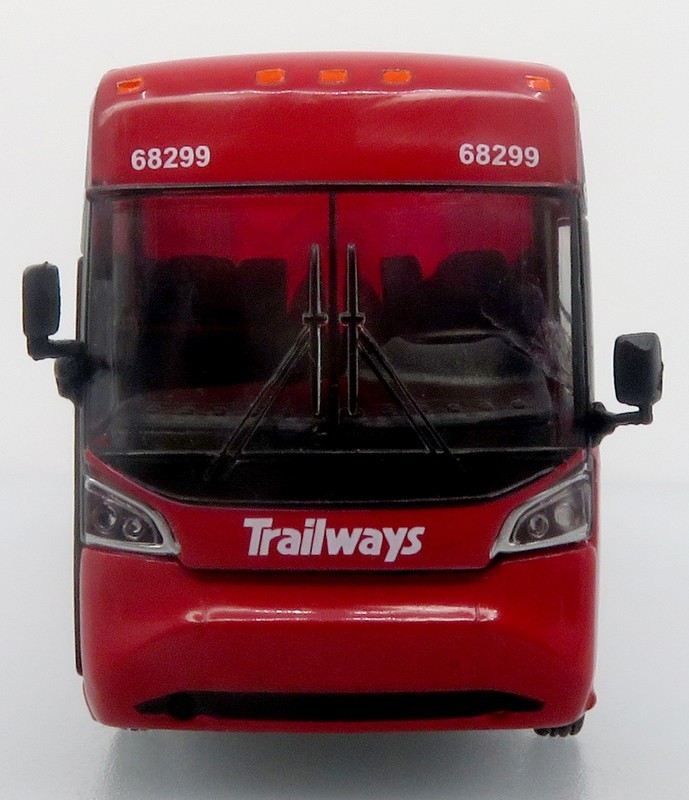 MCI D4520 Coach Bus: Burlington Trailways 1:87 (HO) Diecast Model Bus