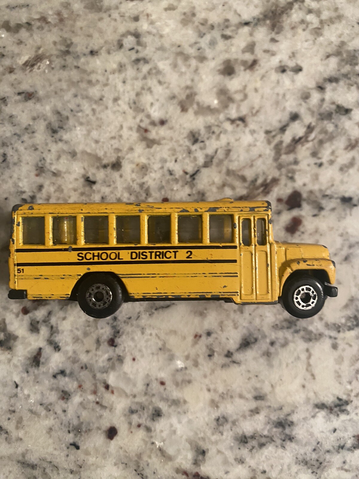 VINTAGE 1985 MATCHBOX YELLOW SCHOOL BUS 1:95 DIECAST 3” LONG
