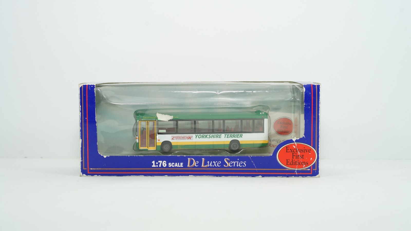 EFE Gilbow 1/76 Plaxton Pointer Dart Yorkshire Terrier Bus 20604DL New HO6