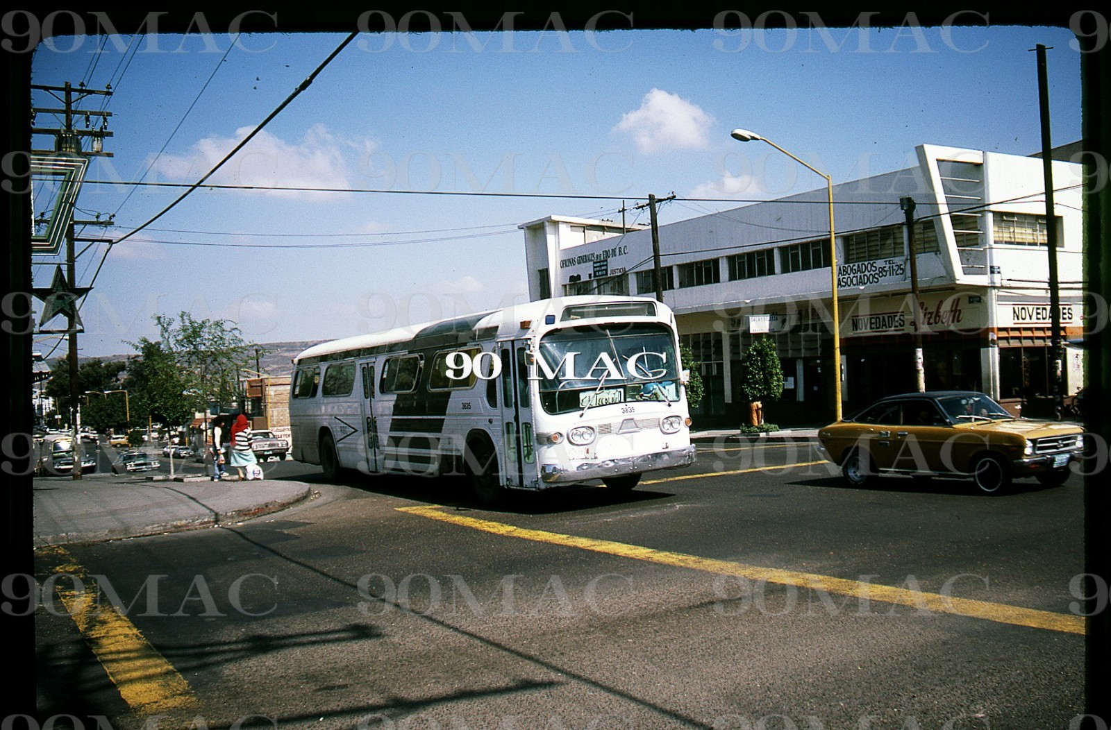 ABC. GM COACH BUS #3835. Tijuana (MX). Original Slide 1985. AC TRANSIT!