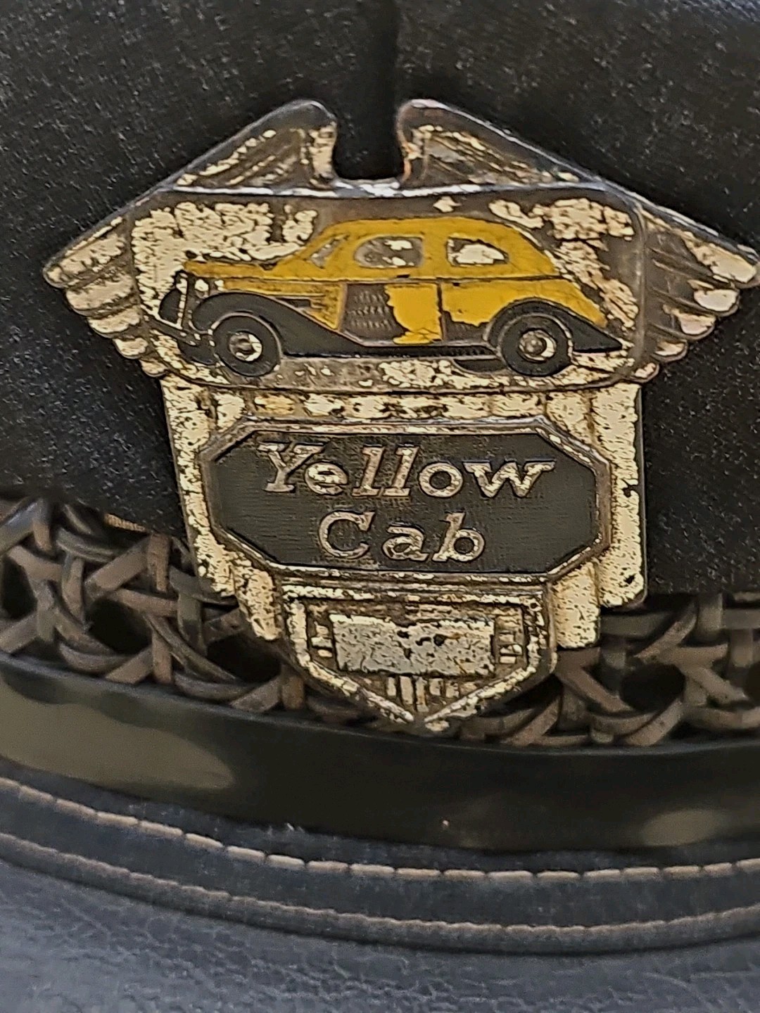 Nice Vintage Wool Yellow Cab Hat By Wanamaker & Brown Philadelphia w/ Emblem