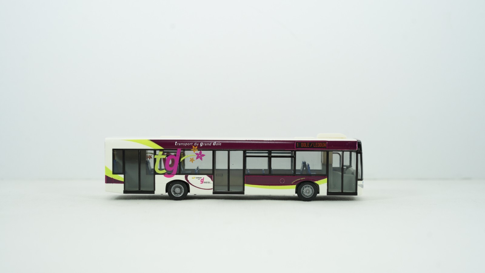 Rietze Modelle HO 1/87 Solaris Grand Dole Bus Item 65942 Junk Box B53