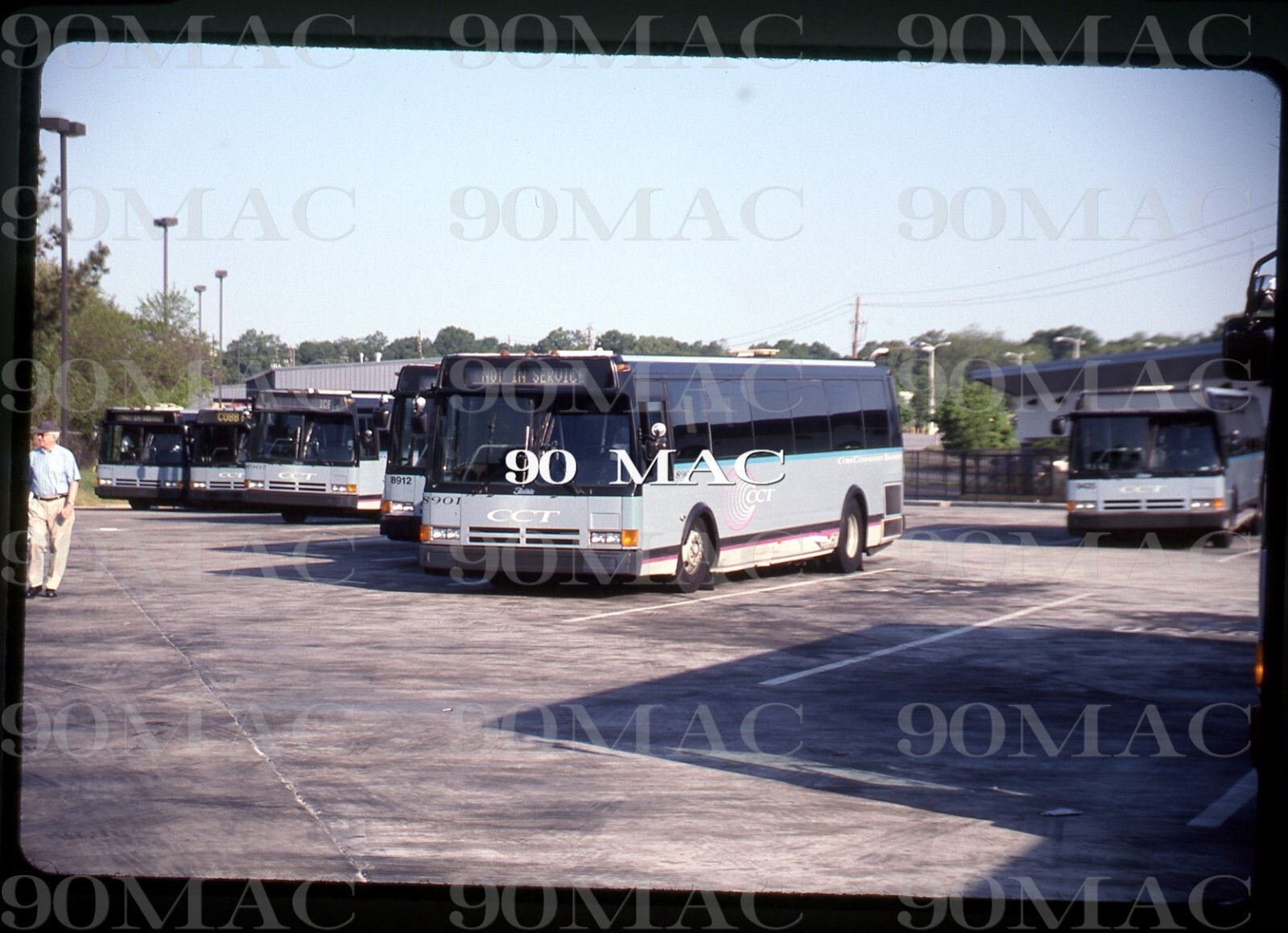COBB COMMUNITY TRANSIT. FLXIBLE BUS #8901. Marietta (GA). Original Slide 1995.