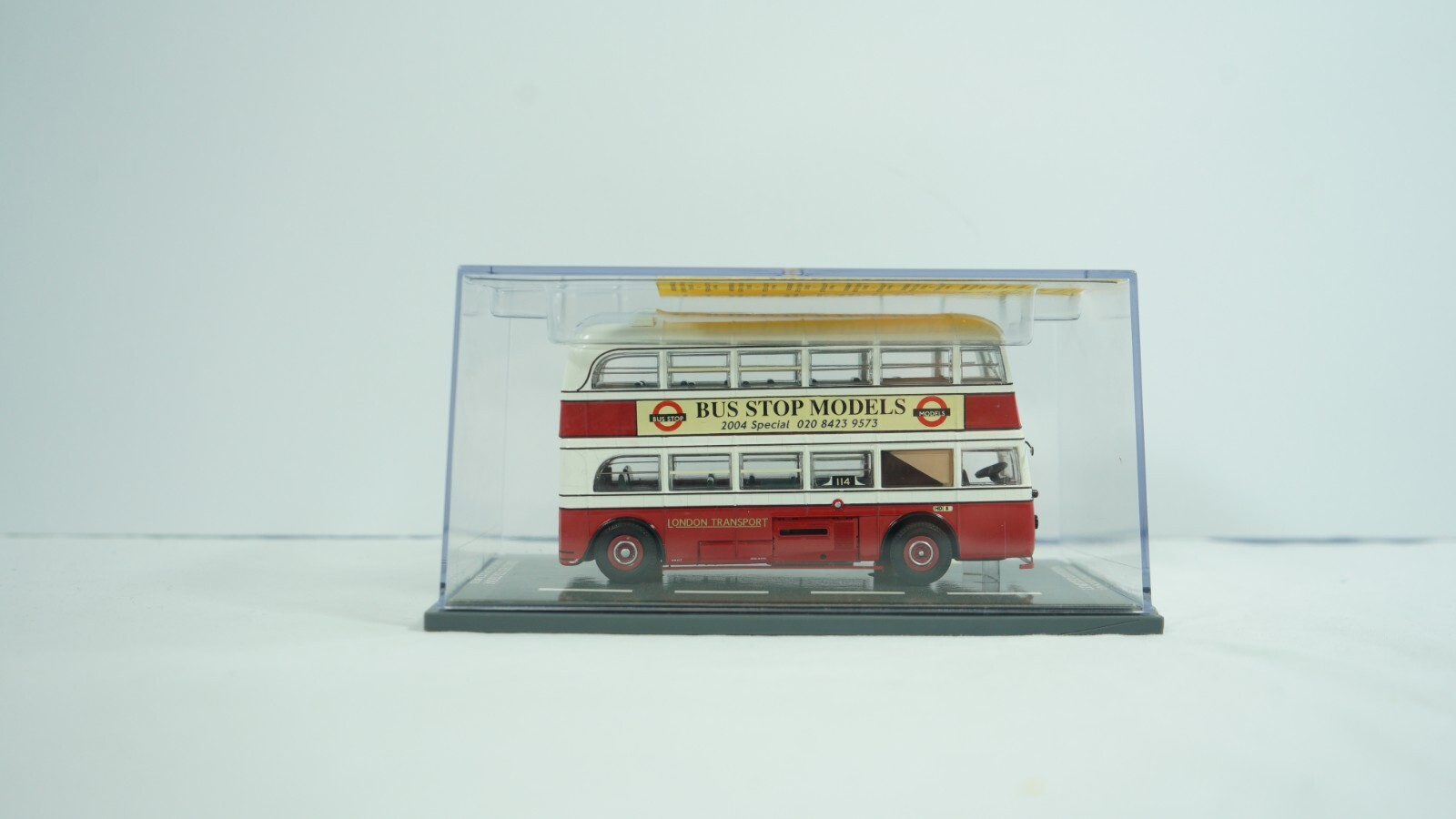 Bus Stop Models LBRT Repaint London Transport Red Q D/Deck Bus Route 114 NEW B64