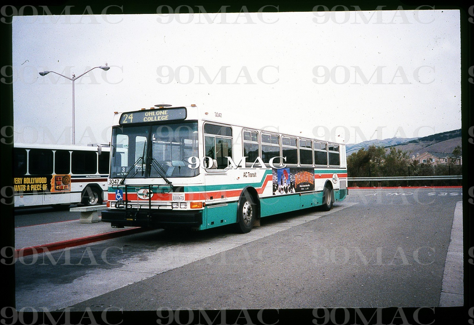 ACT. NABI BUS #3047. Original Slide. Oakland (CA) 1998.