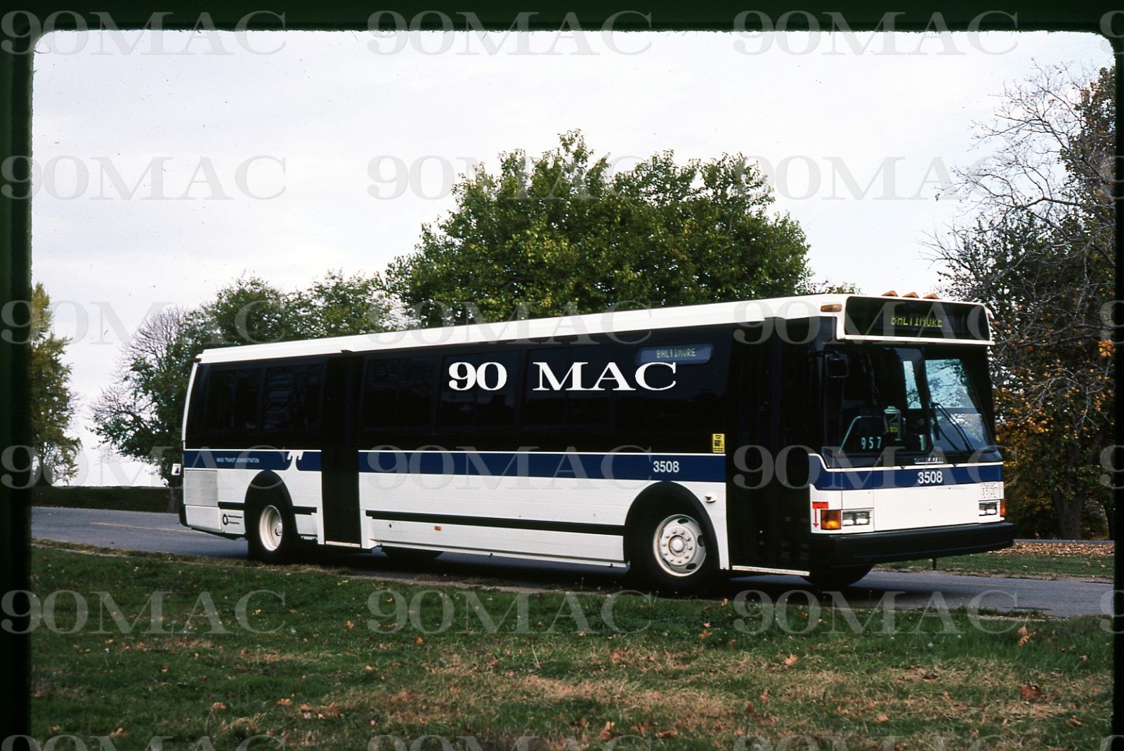 BALTIMORE MTA. GRUMMAN FLXIBLE BUS #3508. Baltimore (MD). 2 Original Slide 1982.