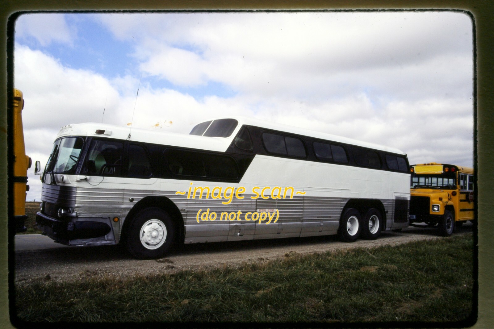 Charter Motor Coach Bus in 1979, Kodachrome Slide e25b