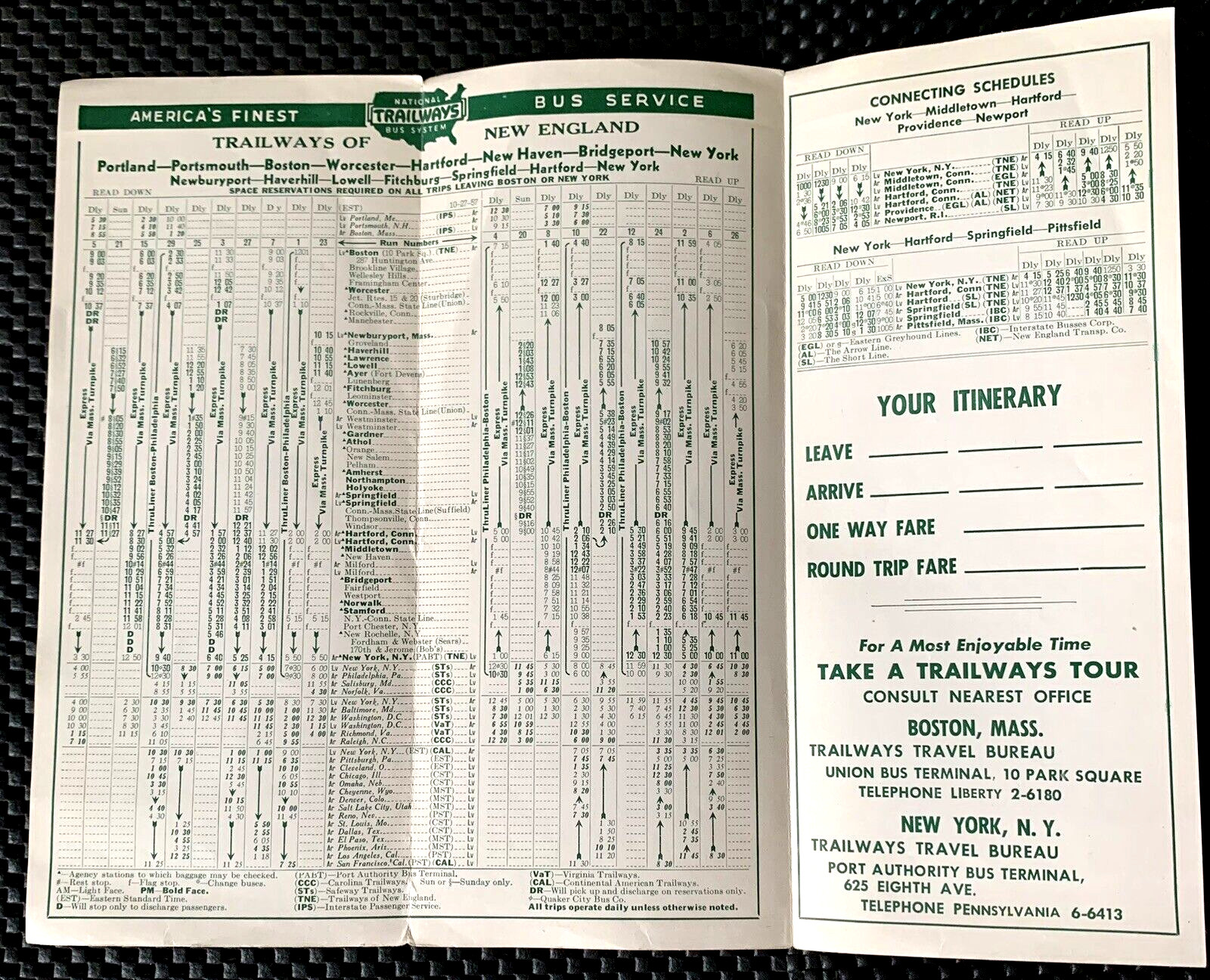 TRAILWAYS OF NEW ENGLAND INC BUS TIME TABLE OCTOBER 27, 1957 HARTFORD BROCHURE