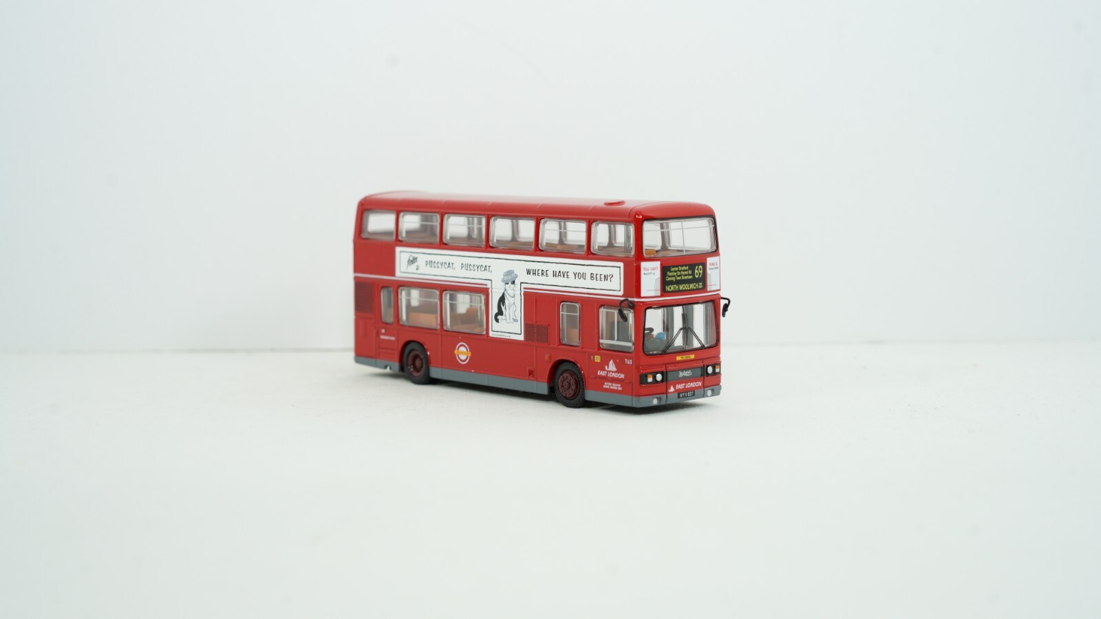 EFE Gilbow 1/76 Leyland Titan London Transport Acton Open Day Special 28806C B23