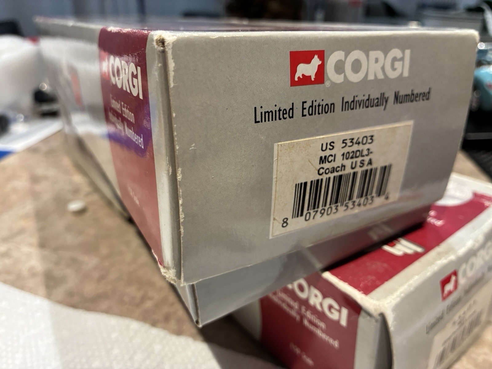 Corgi MCI 102-DL3 Coach USA Bus – LIMITED EDITION Model 53403 1/50 Scale NIB