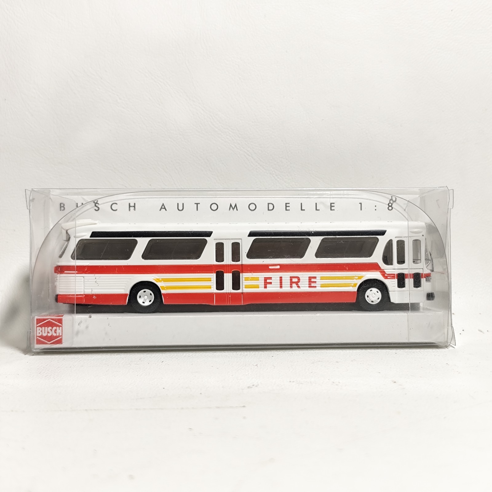 Busch 44550 Amerikanischer Bus Fishbowl FDNY New York Fire Dept 1:87 HO Scale