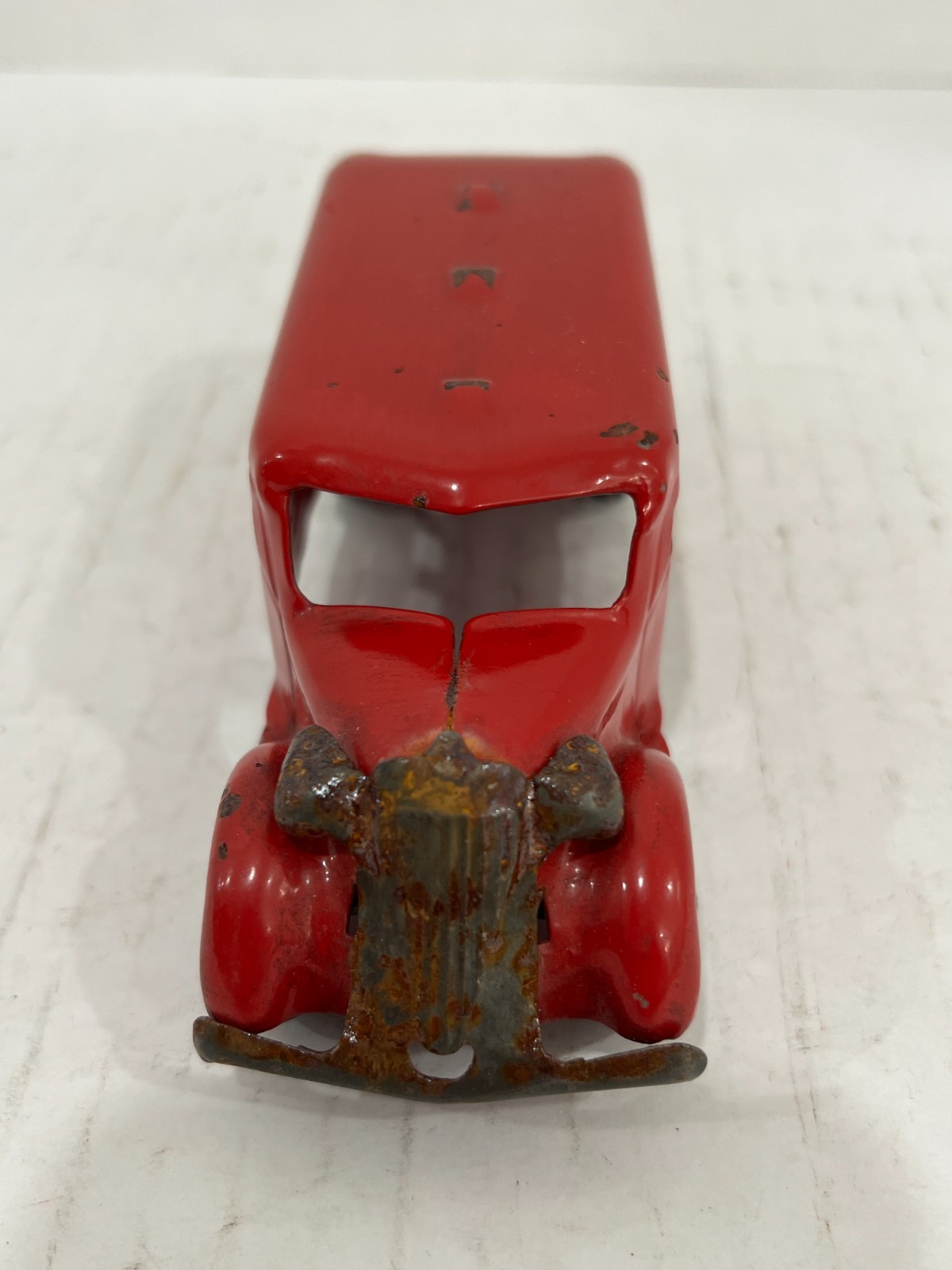 VINTAGE 30’S PRESSED STEEL WOOD WHEEL RED GREYHOUND BUS EMBOSSED GREYHOUND WOW