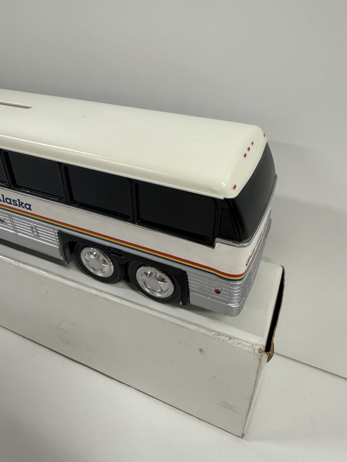 Gray Line Of Alaska Vintage Tour Bus 10″ long plastic coin bank W/ Box