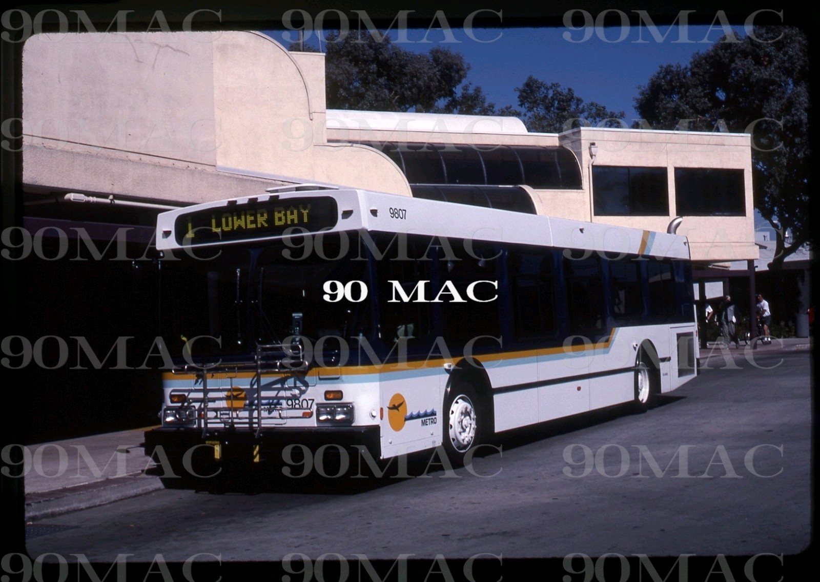SCMTD. NEW FLYER BUS #9807. Santa Cruz (CA). Original Slide 1998. (A)