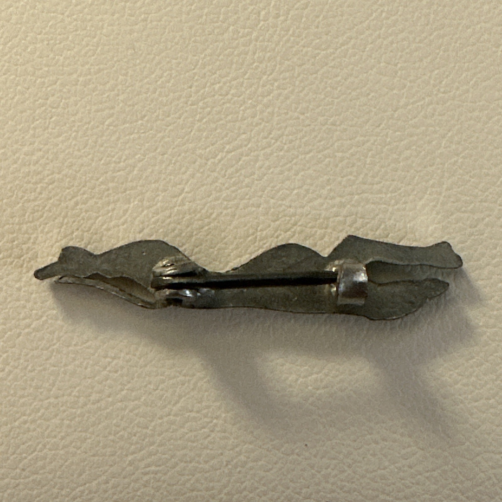 Vintage Greyhound Bus Lines Dog Advertising Pin Badge