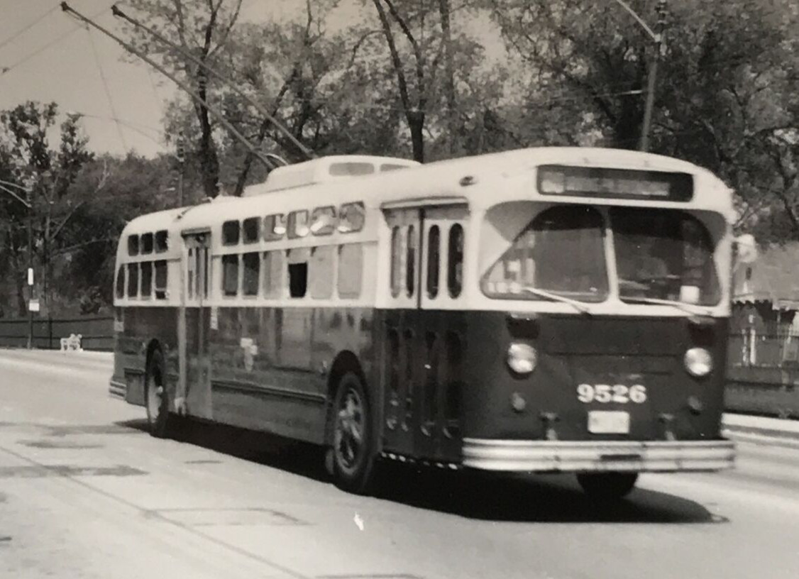 VTG Trackless Trolley Bus Chicago Transit Authority CTA #9640 Route 53 Photo