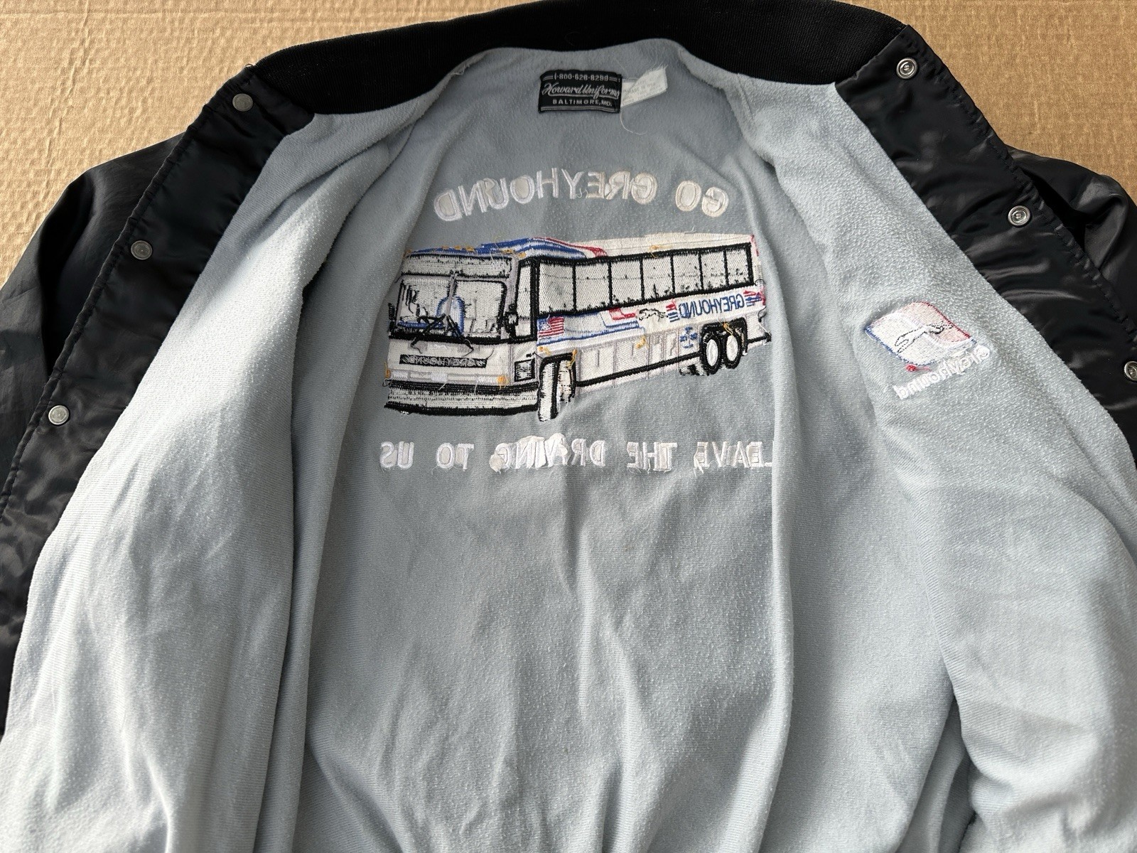 RARE Vintage Greyhound Satin Jacket Black Embroidered Coach Bus Graphic Size MED