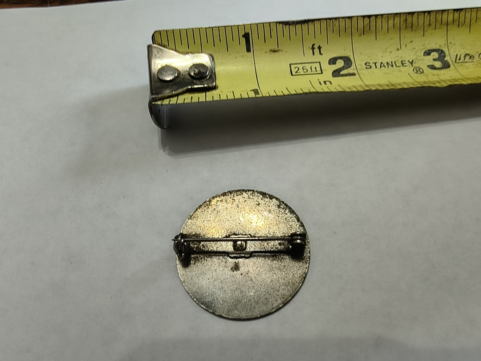 Vintage Checker Cab Taxi Cab Round Metal Pin Advertising Chauffeur NYC City