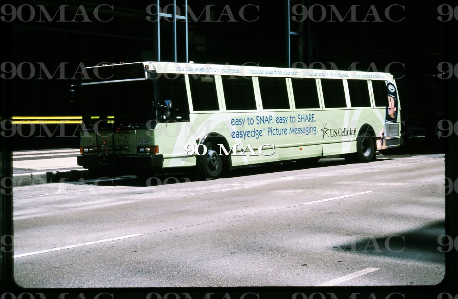 CTA. Flxible Bus #5599. Chicago (IL). Original Slide 2004..
