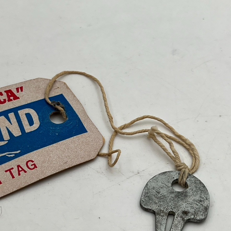 Greyhound Bus Lines Advertising Rare Key Chain Fob Paper Keychain w/ Key