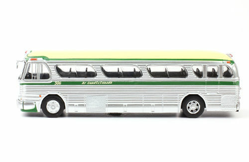 GM 4104 COACH – BUSES OF THE WORLD – BRAZIL – SCALE 1:72 + MAGAZINE