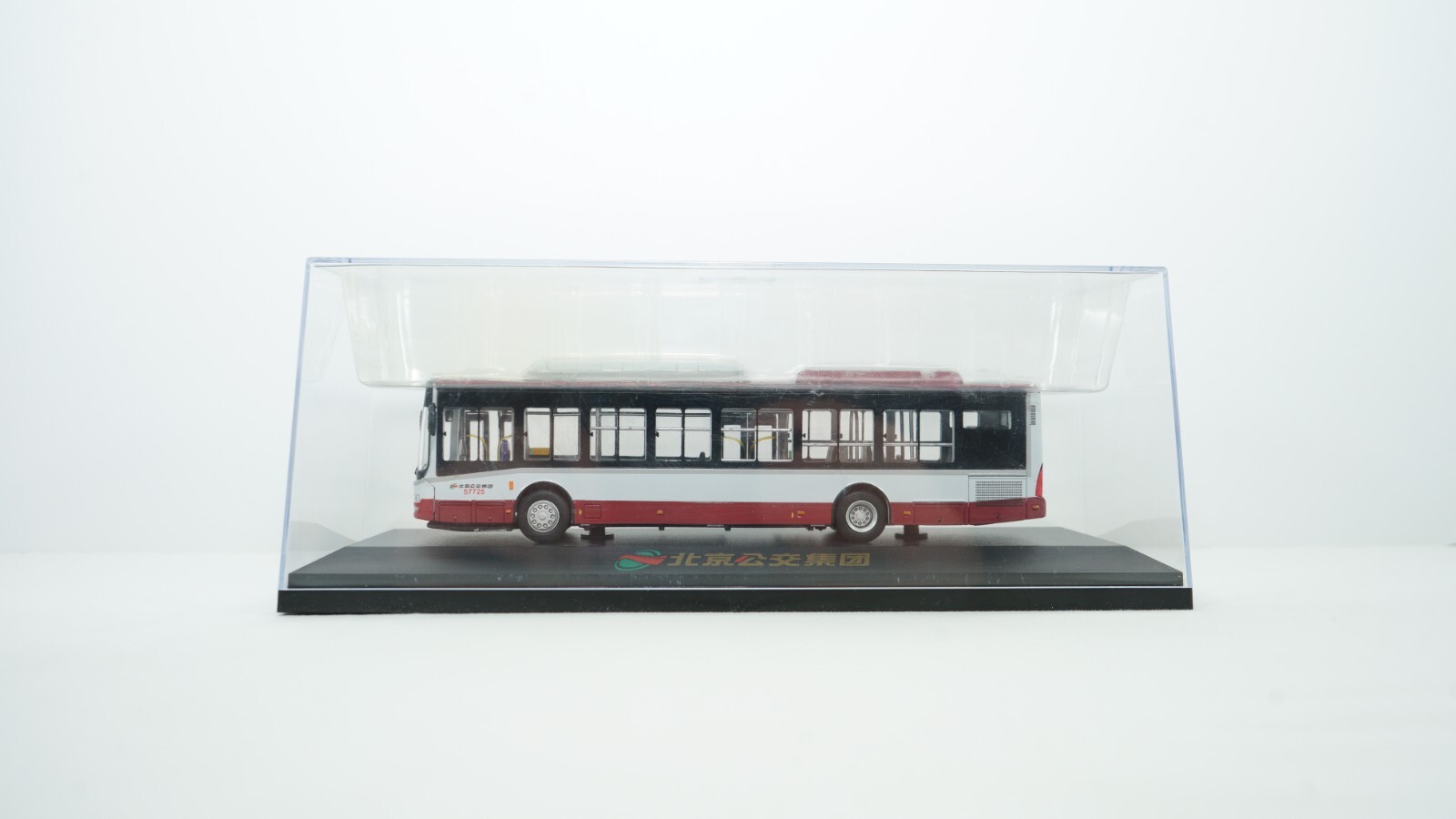 China Bejing Metro City Bus 1/64 Scale Item BK6120n1 New HO3