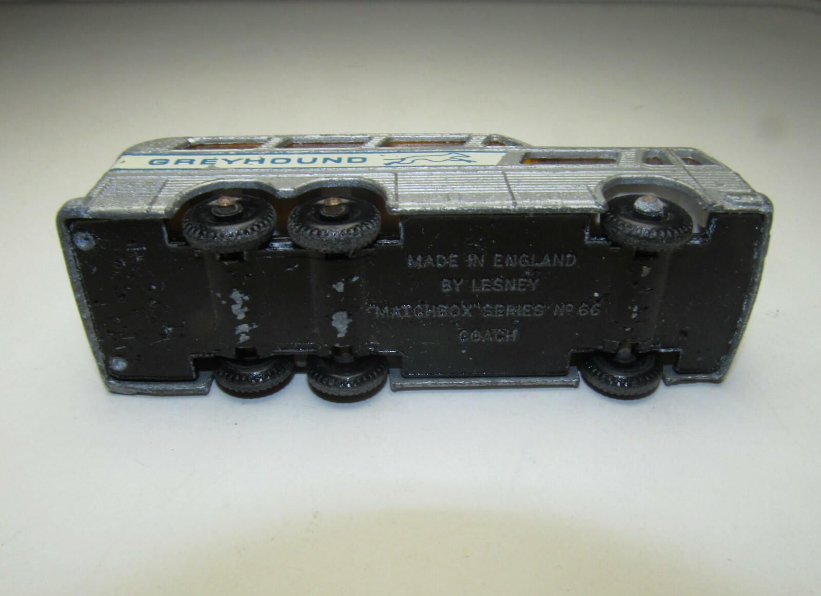 Matchbox Lesney Greyhound Coach No. 66 – Steering Wheel Variation – SEE PIX !