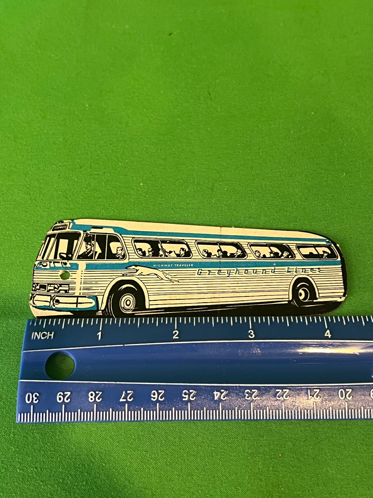 VINTAGE ***GREYHOUND LINES*** LUGGAGE TAG WITH EARLY BUS IMAGE! RARE!