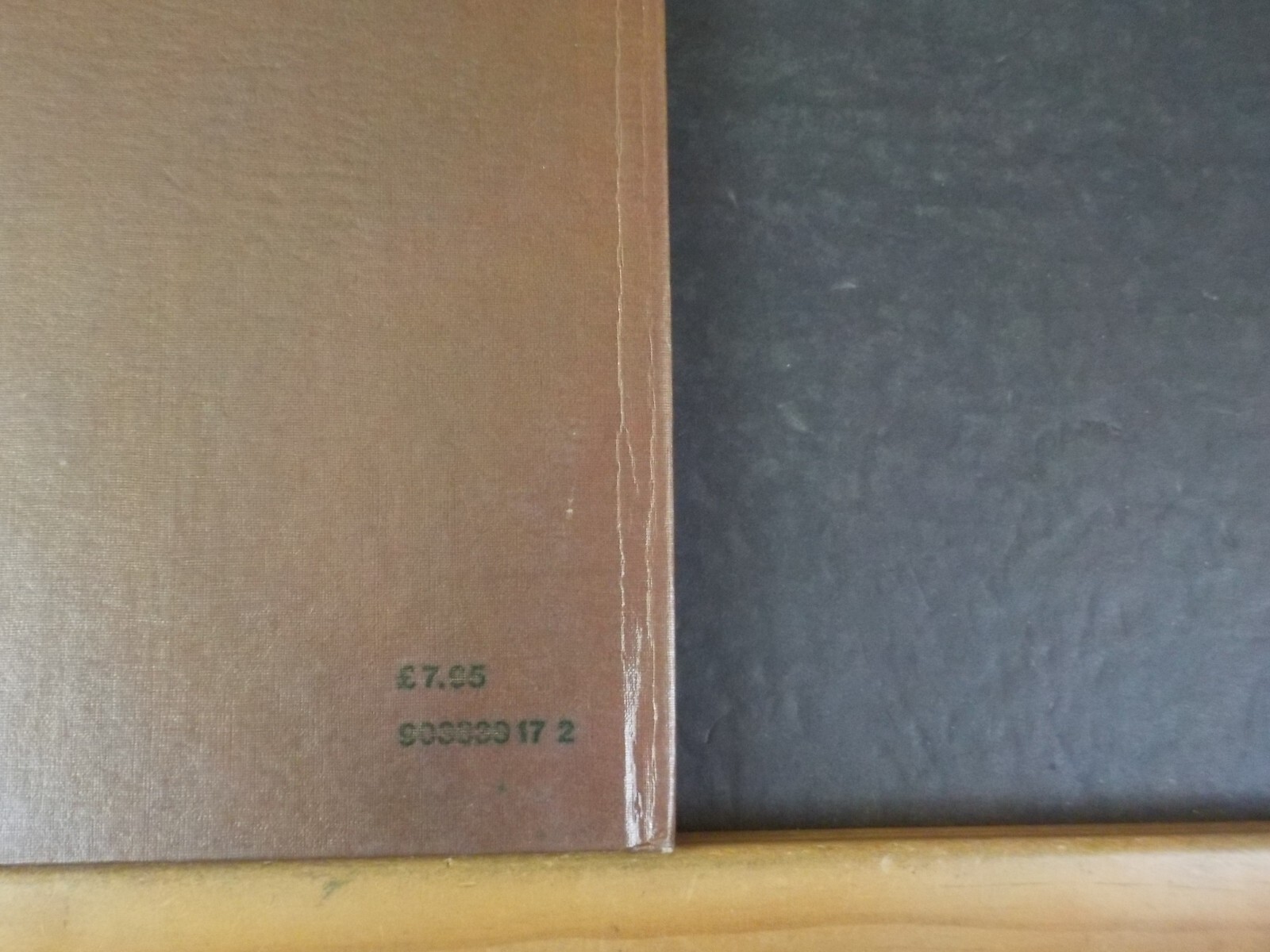 Pictorial Survey of Bus Building From the Twenties to the Forties Park Royal