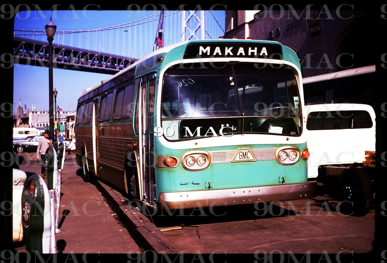 WAHIAWA TRANSPORT. GM COACH. SFO (CA). Original Slide 1969. EASTSHORE. (E)