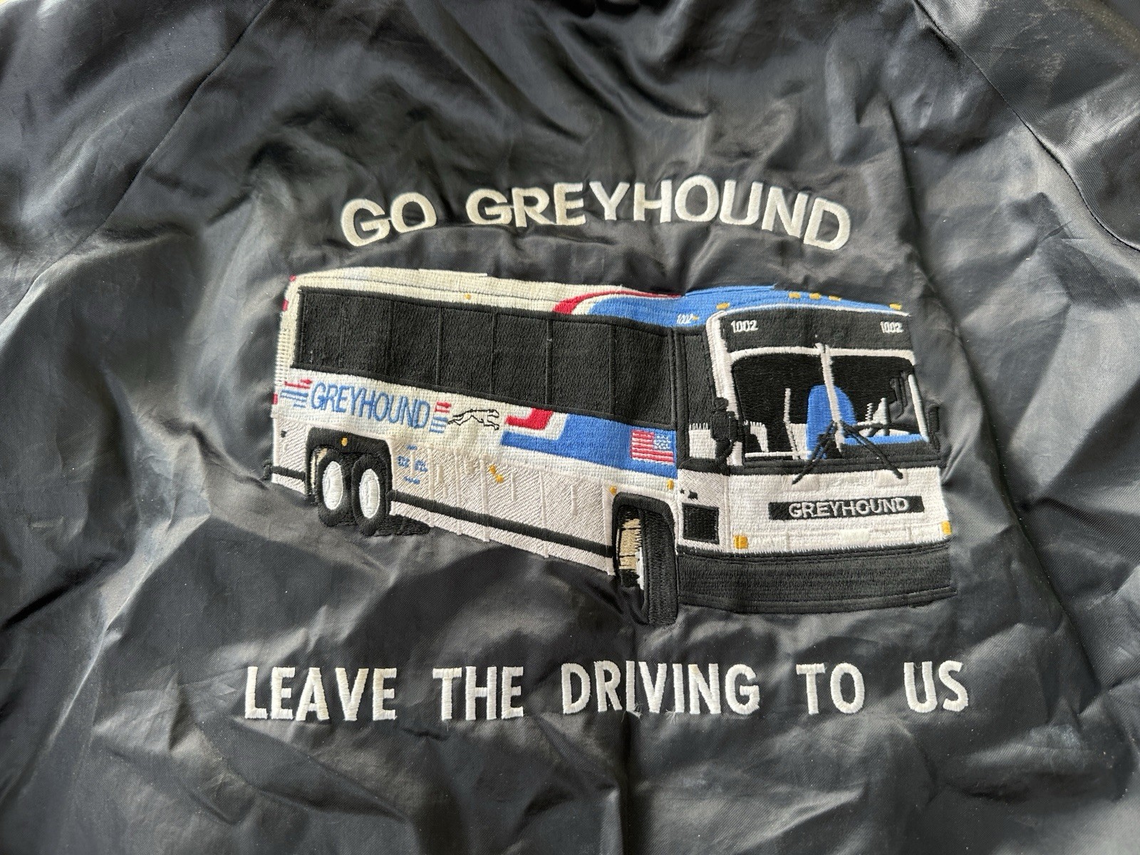 RARE Vintage Greyhound Satin Jacket Black Embroidered Coach Bus Graphic Size MED
