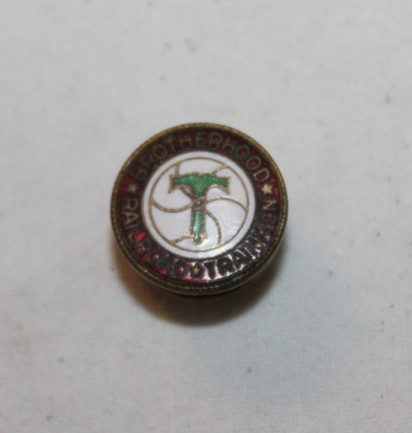 BROTHERHOOD of RAILROAD TRAINMEN Vintage TRAIN Lapel PIN Gold Tone Metal Enamel