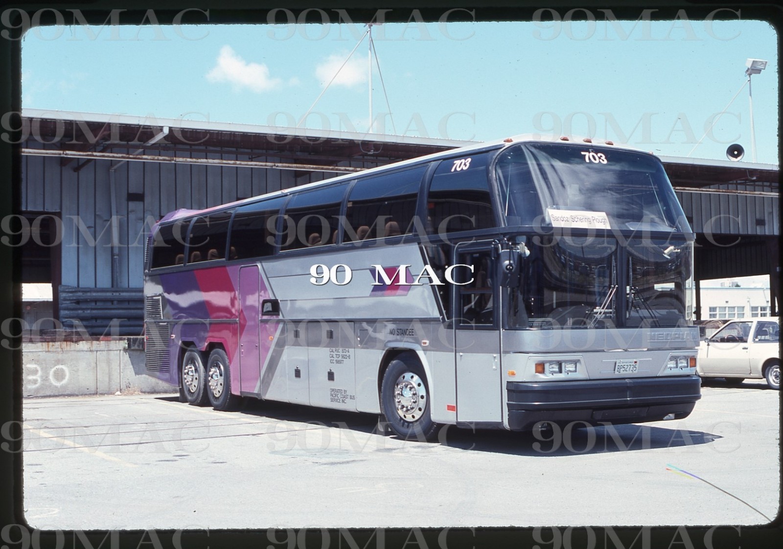 CHARTERHOUSE. NEOPLAN COACH #703. San Francisco (CA). Original Slide 1989.