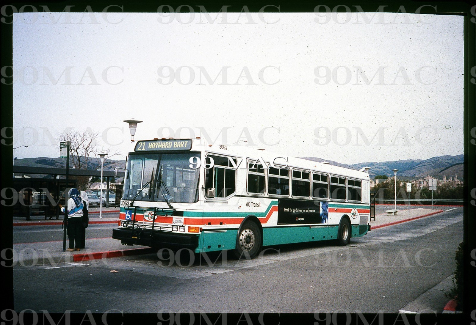 ACT. NABI BUS #3063. Original Slide. Oakland (CA) 1998.