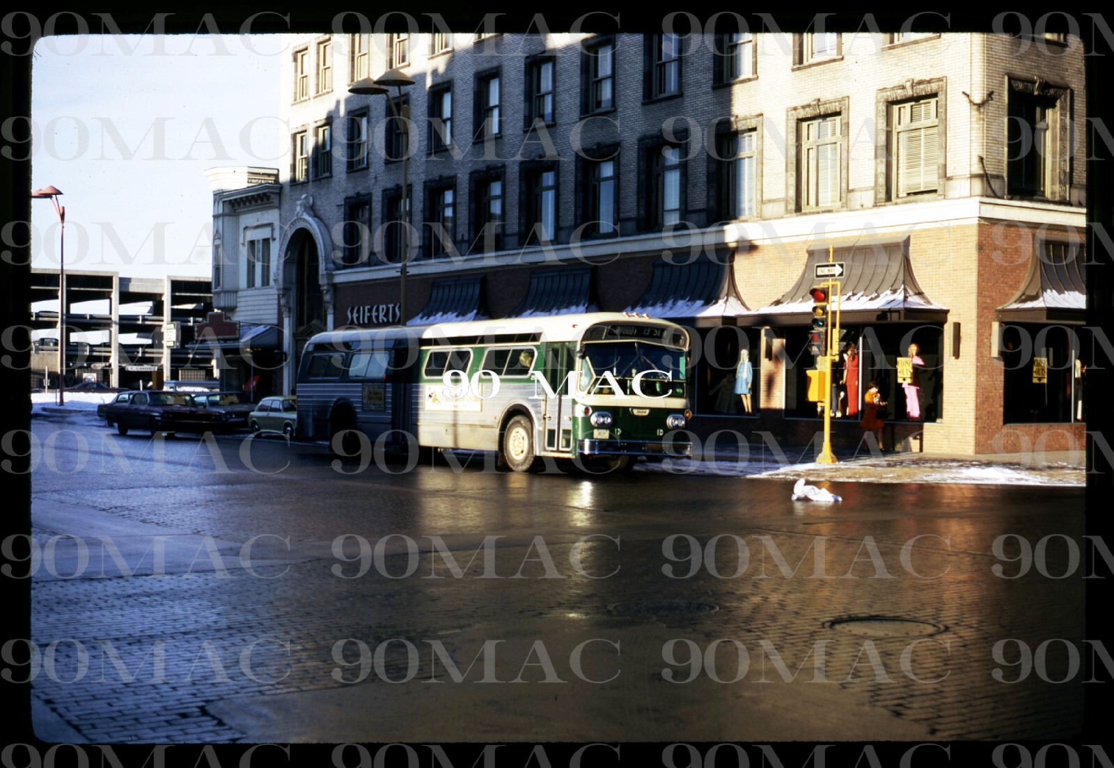 RTC. FLXIBLE BUS #2544. Cedar Rapids (IA). Original Slide 1971.